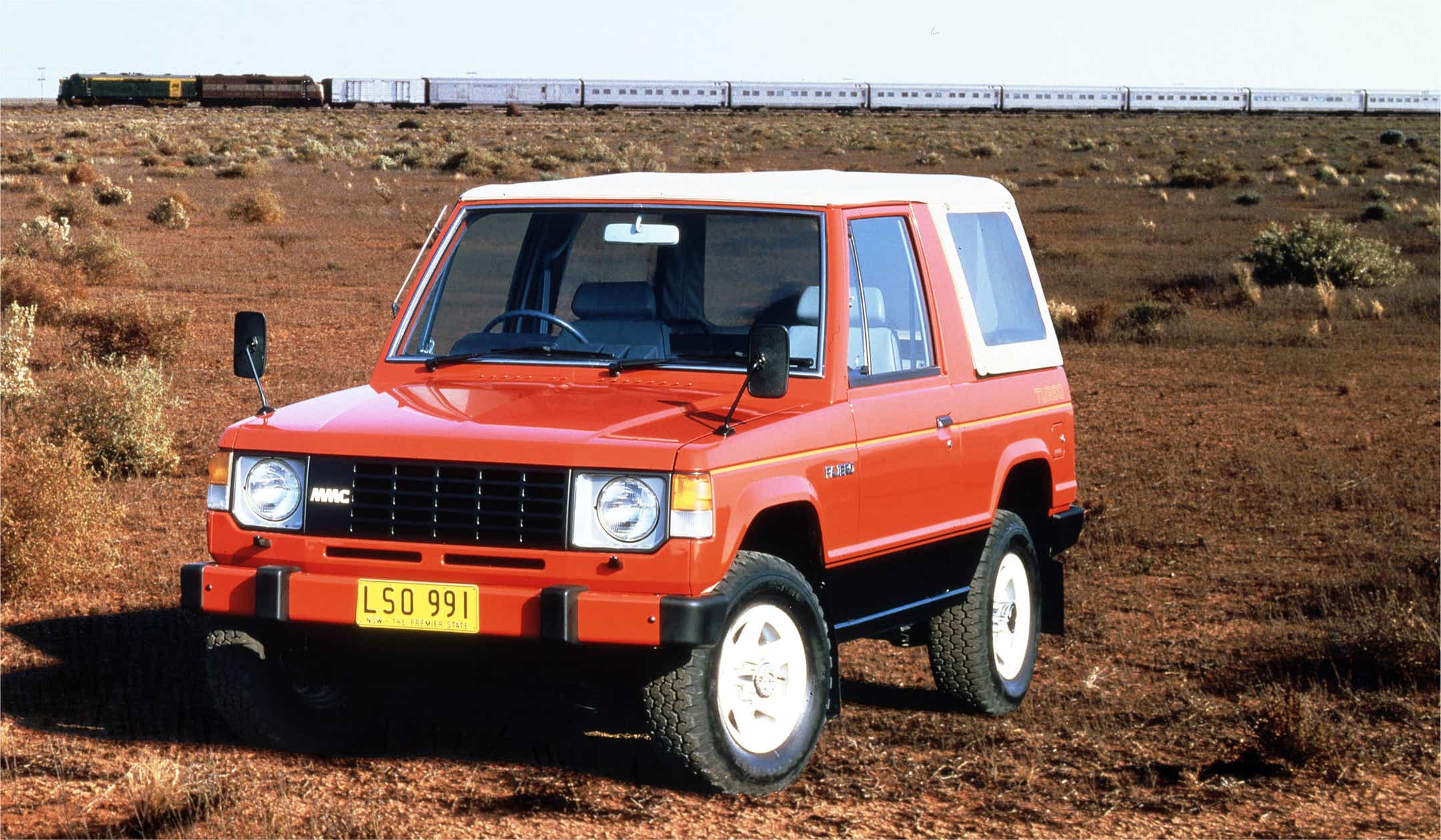 oldtimer mitsubishi 4wd